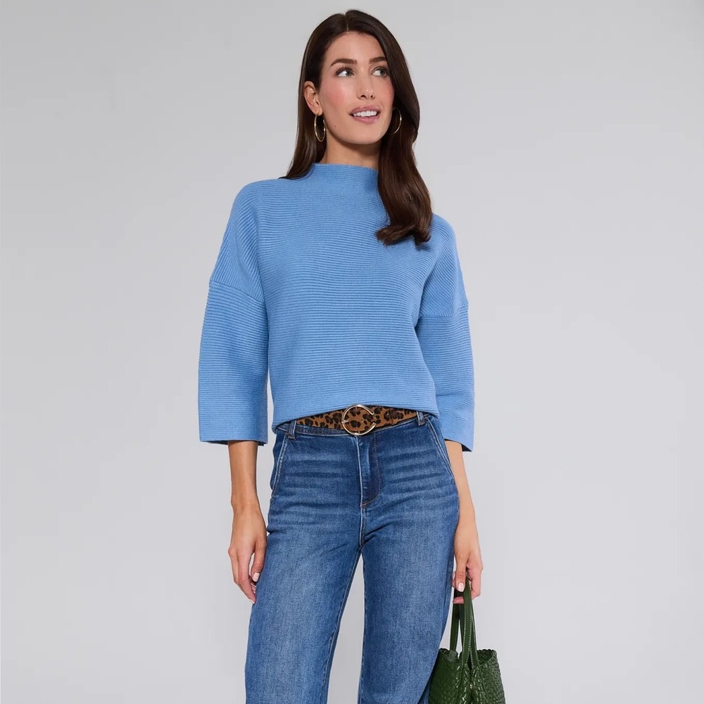 Avara Michelle Blue Sweater - Picture 2 of 9